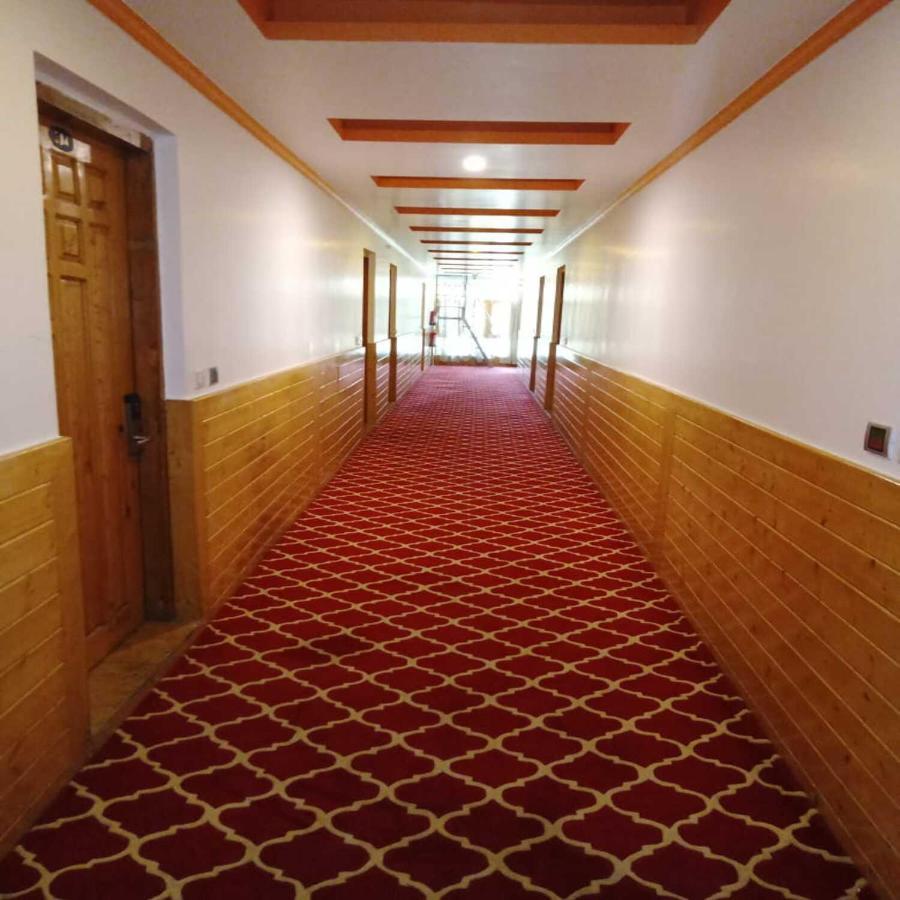 Hotel Sheen Srīnagar Esterno foto